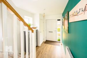 Photo 19- click for photo gallery